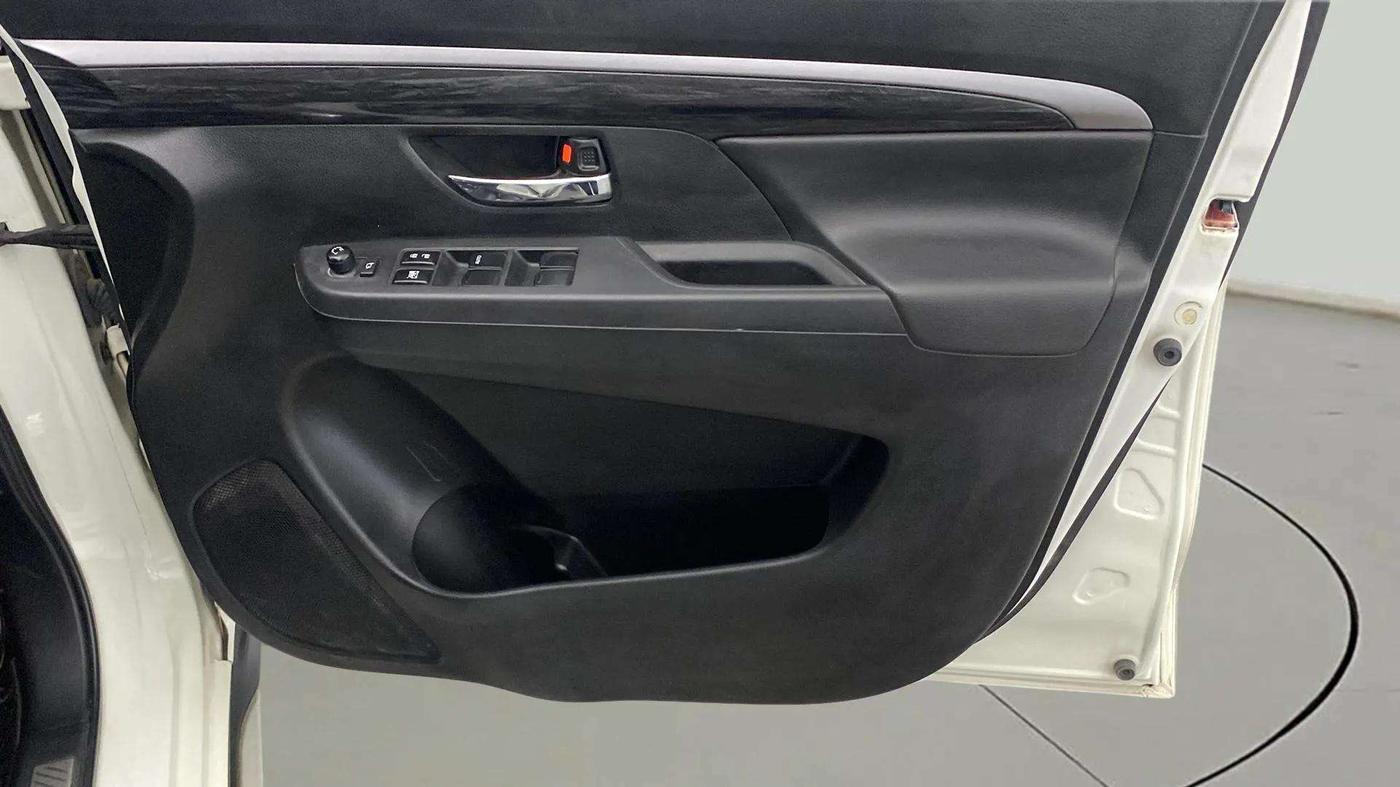 2021 Maruti XL6 ZETA MT, Petrol, Manual, 54,666 km, Driver Side Door Panels Control
