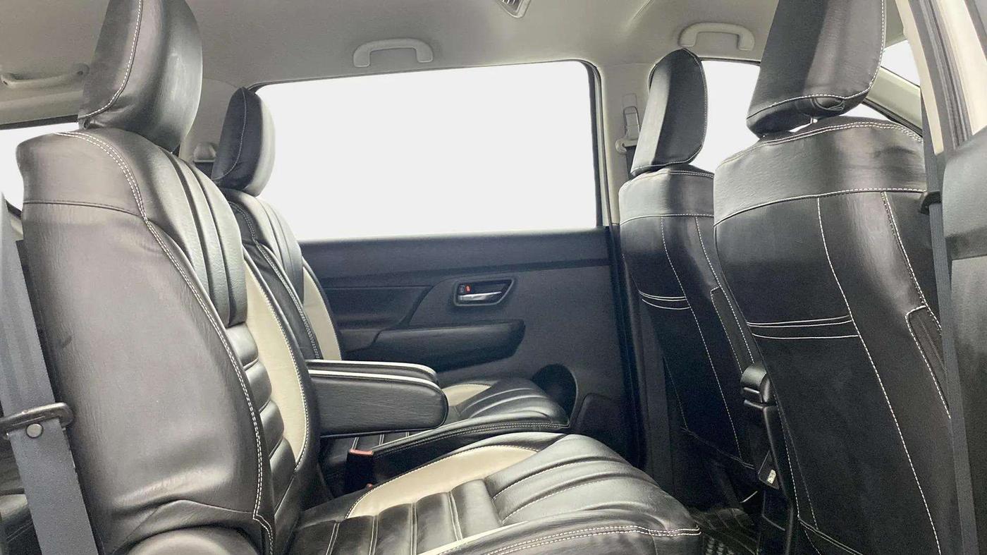 2021 Maruti XL6 ZETA MT, Petrol, Manual, 54,666 km, Right Side Rear Door Cabin