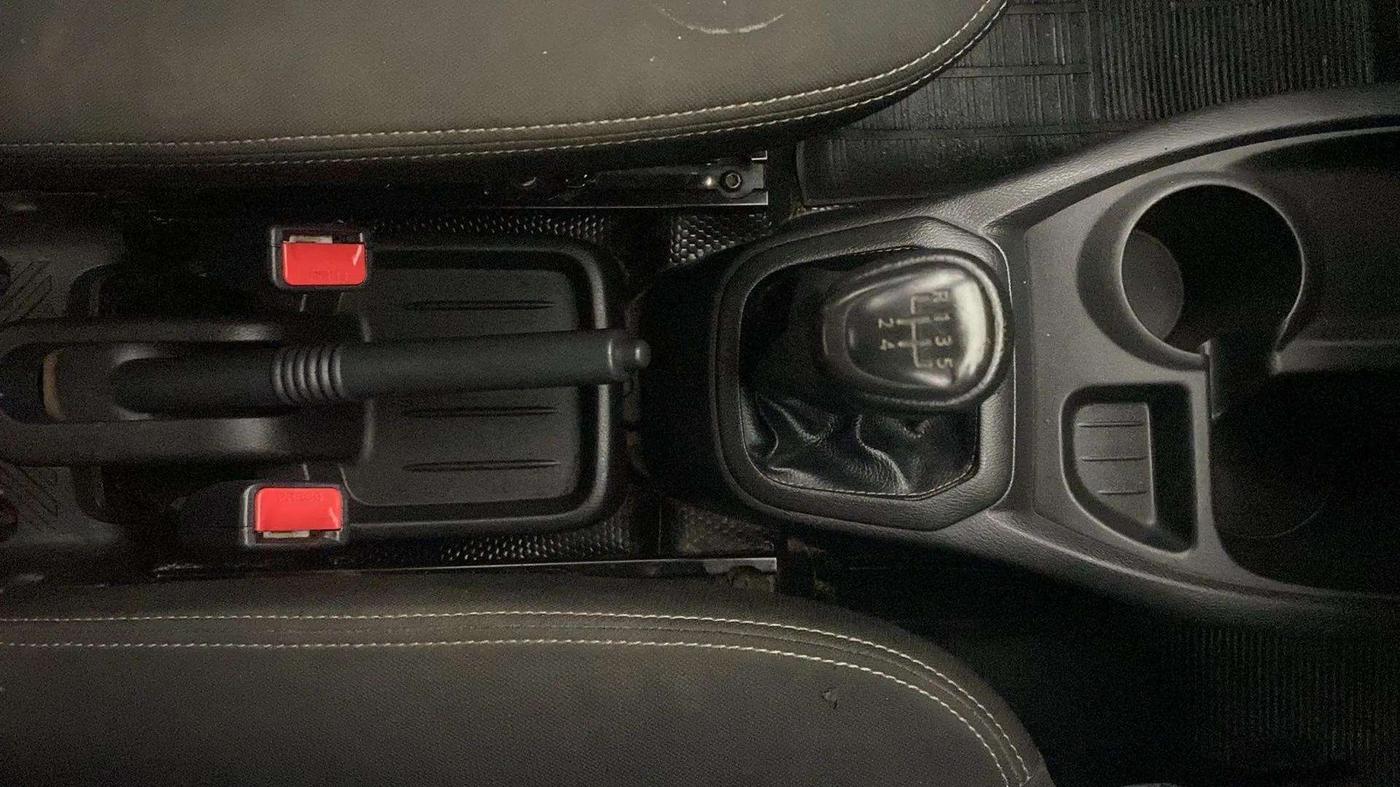 2019 Datsun Redi Go A, Petrol, Manual, 70,065 km, Gear Lever