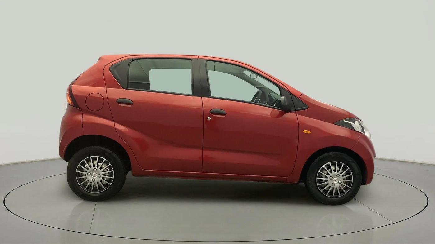 2019 Datsun Redi Go A, Petrol, Manual, 70,065 km, Right Side View