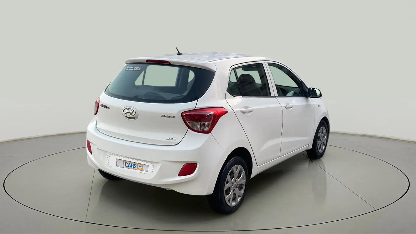 2015 Hyundai Grand i10 MAGNA 1.2 KAPPA VTVT, Petrol, Manual, 52,553 km, Right Back Diagonal