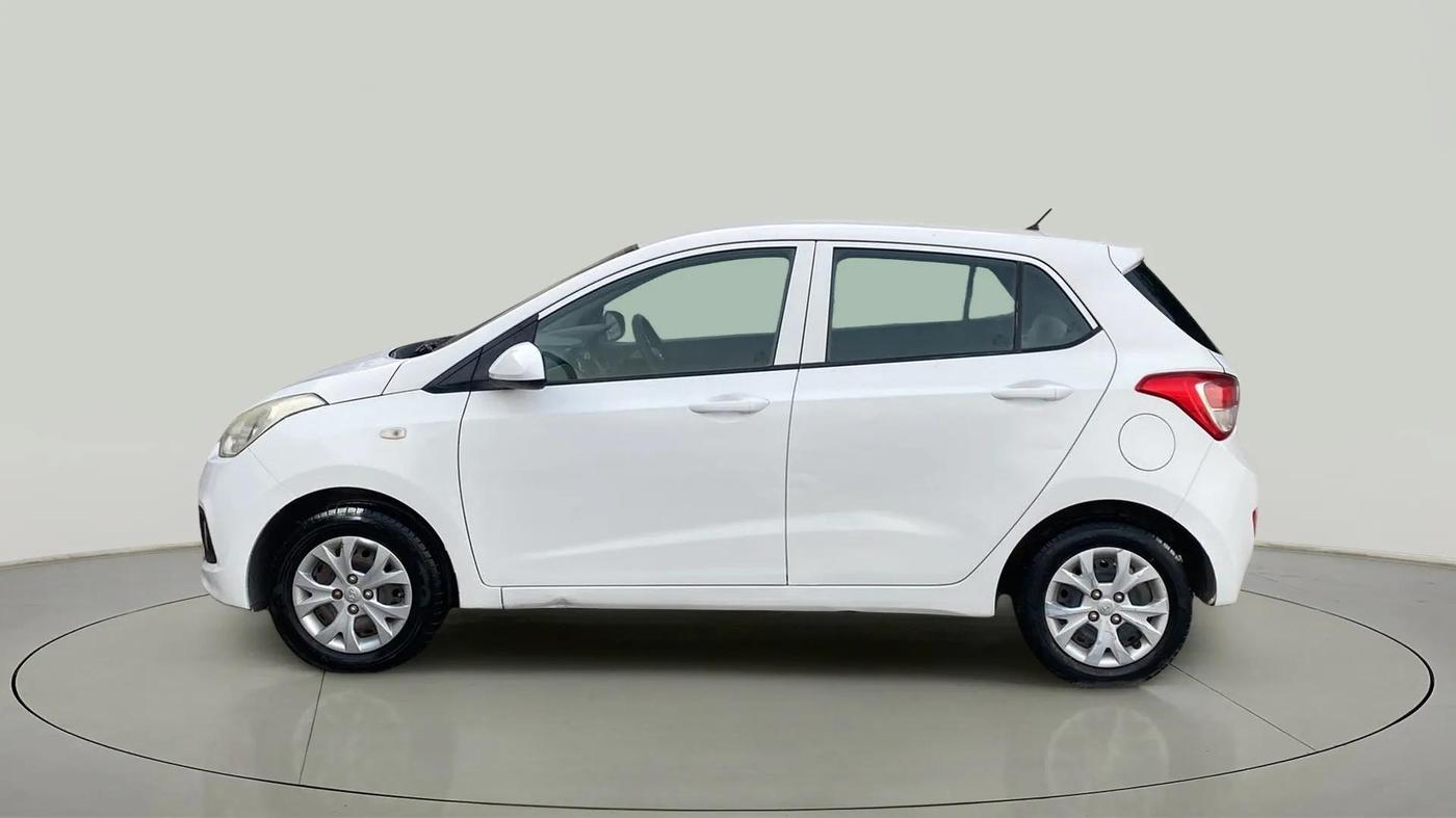 2015 Hyundai Grand i10 MAGNA 1.2 KAPPA VTVT, Petrol, Manual, 52,553 km, Left Side