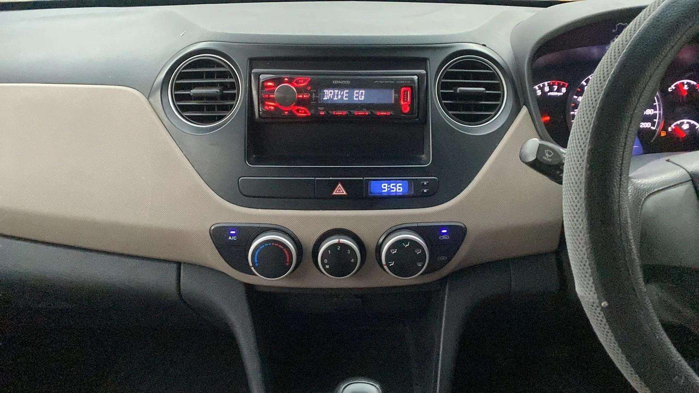 2015 Hyundai Grand i10 MAGNA 1.2 KAPPA VTVT, Petrol, Manual, 52,553 km, Air Conditioner
