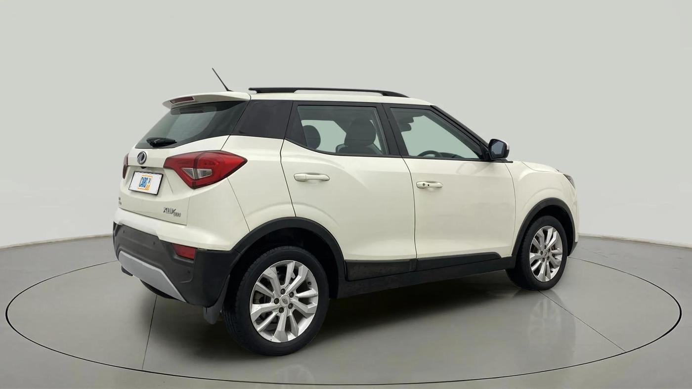 2020 Mahindra XUV300 W8 1.5 DIESEL AMT, Diesel, Automatic, 92,014 km, Right Back Diagonal