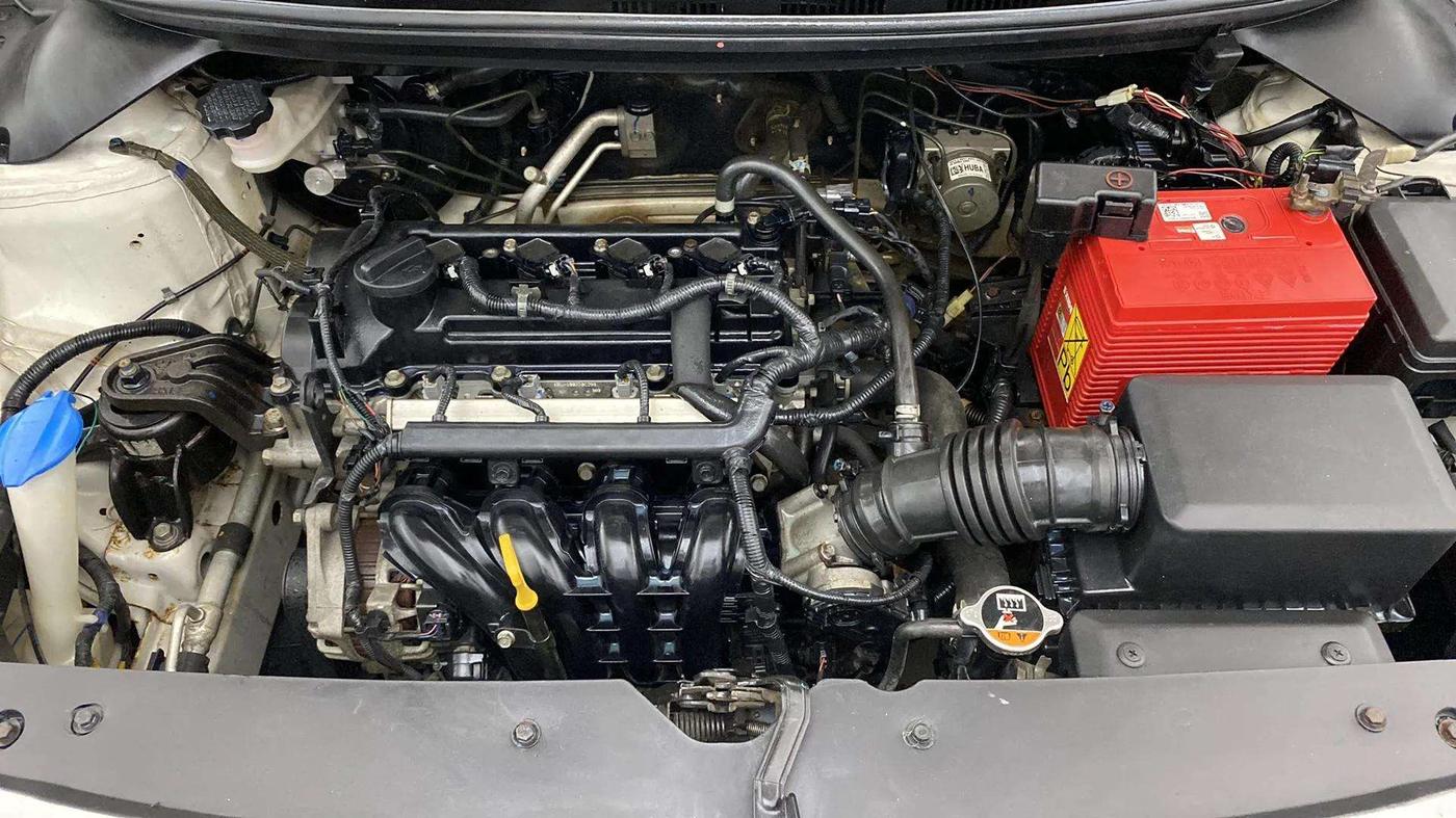 2018 Hyundai Elite i20 MAGNA EXECUTIVE 1.2, Petrol, Manual, 49,232 km, Engine View