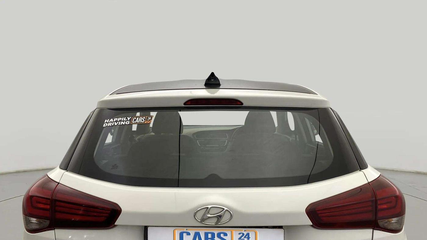 2018 Hyundai Elite i20 MAGNA EXECUTIVE 1.2, Petrol, Manual, 49,232 km, Rear Windshield