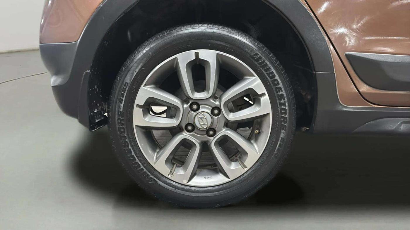 2017 Hyundai i20 Active 1.2 S, Petrol, Manual, 45,023 km, Right Rear Wheel