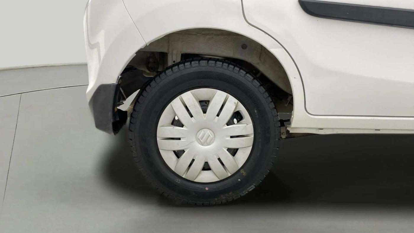 2019 Maruti Alto 800 LXI, Petrol, Manual, 64,536 km, Right Rear Wheel
