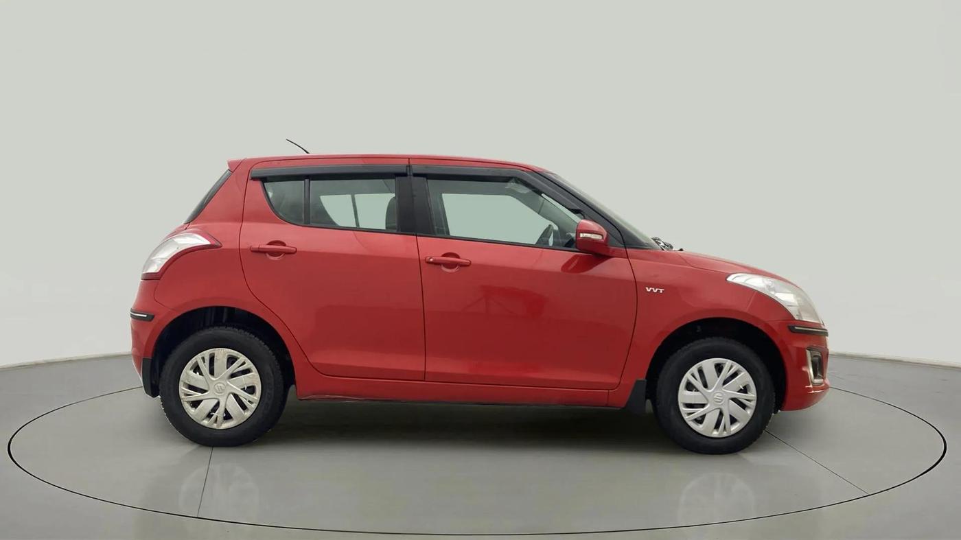 2016 Maruti Swift VXI, Petrol, Manual, 40,550 km, Right Side View