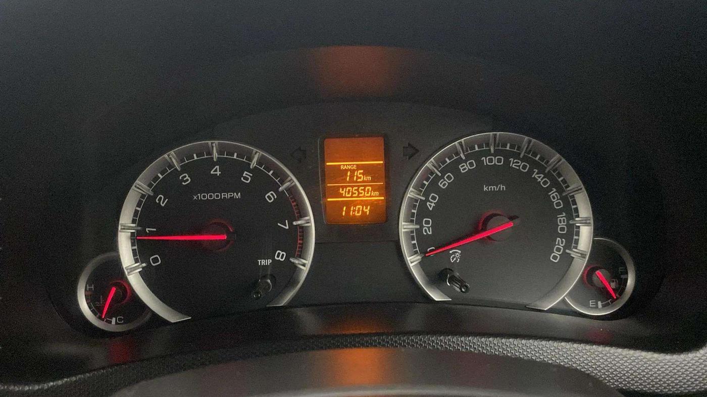 2016 Maruti Swift VXI, Petrol, Manual, 40,550 km, Odometer Image