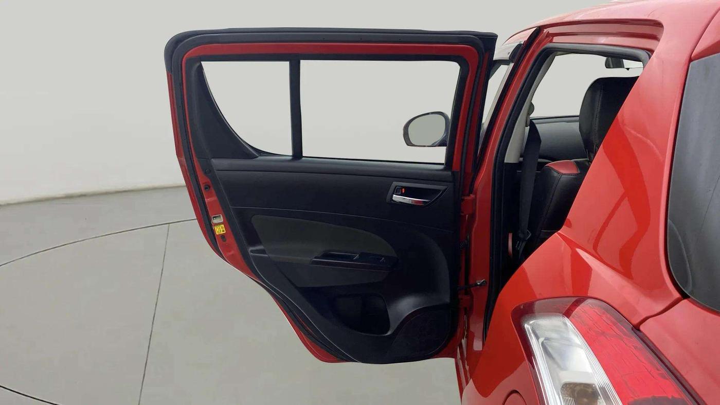 2016 Maruti Swift VXI, Petrol, Manual, 40,550 km, LHS Rear Door