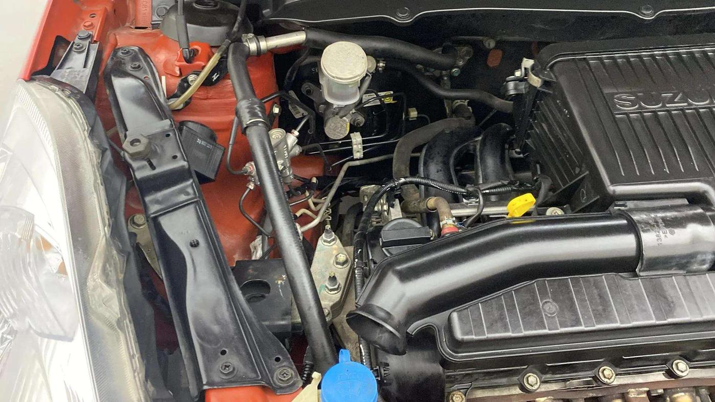 2016 Maruti Swift VXI, Petrol, Manual, 40,550 km, Engine View - Right