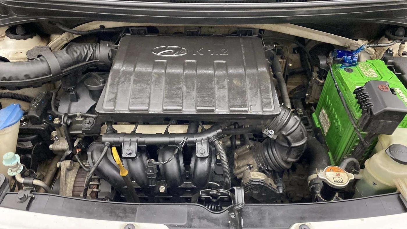 2018 Hyundai Xcent SX 1.2, Petrol, Manual, 54,769 km, Engine View