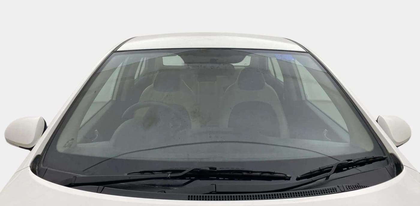 2018 Hyundai Xcent SX 1.2, Petrol, Manual, 54,769 km, Front Windshield