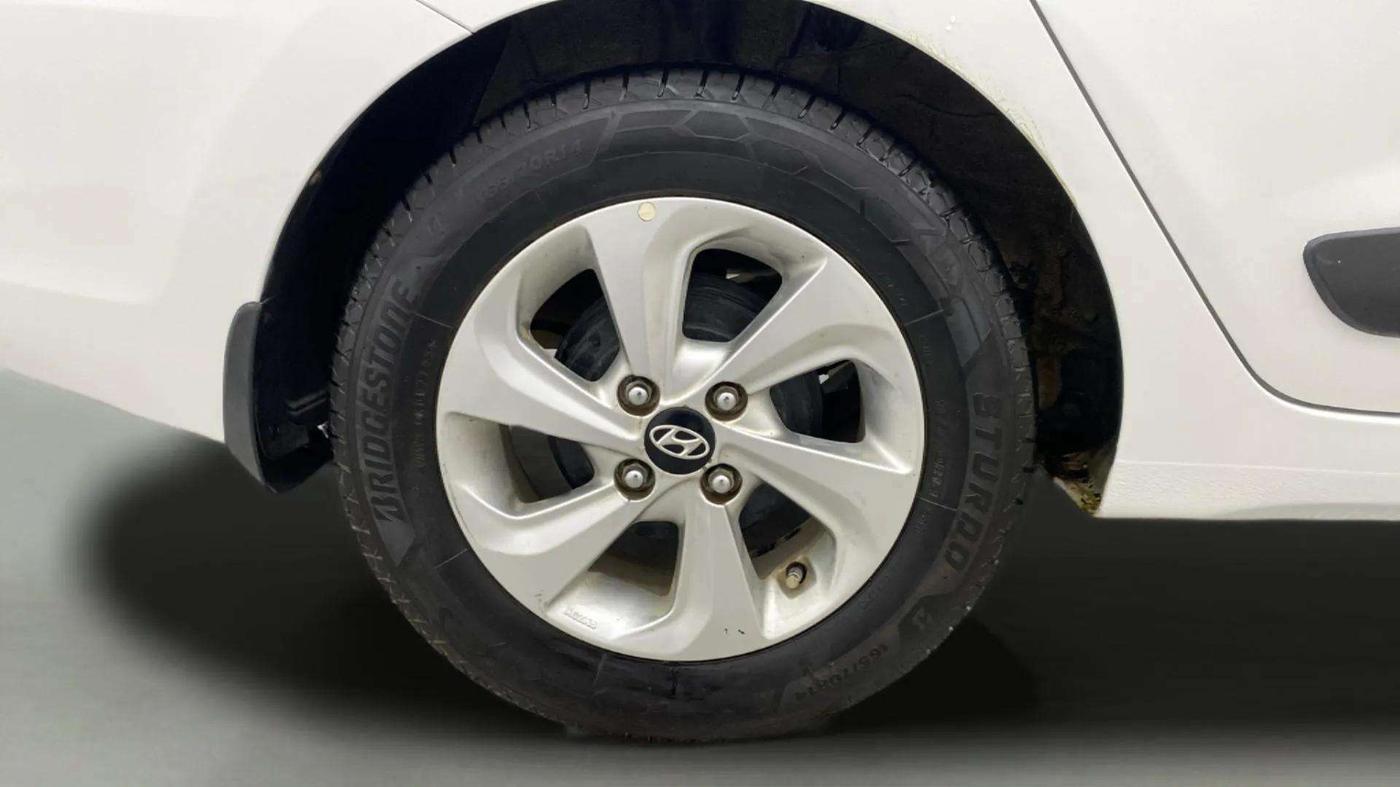 2018 Hyundai Xcent SX 1.2, Petrol, Manual, 54,769 km, Right Rear Wheel