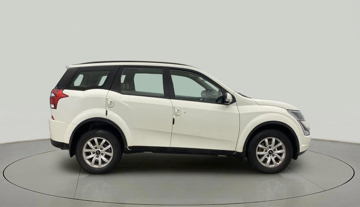 2019 Mahindra XUV500 W9 AT, Diesel, Automatic, 84,089 km, Right Side View