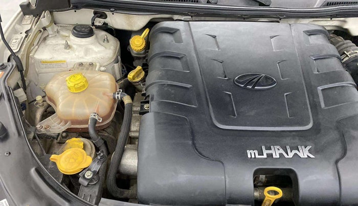 2019 Mahindra XUV500 W9 AT, Diesel, Automatic, 84,089 km, Engine View - Right