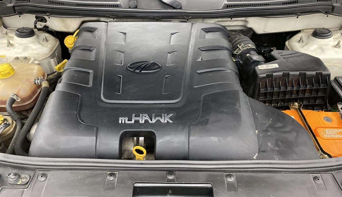 2019 Mahindra XUV500 W9 AT, Diesel, Automatic, 84,089 km, Engine View