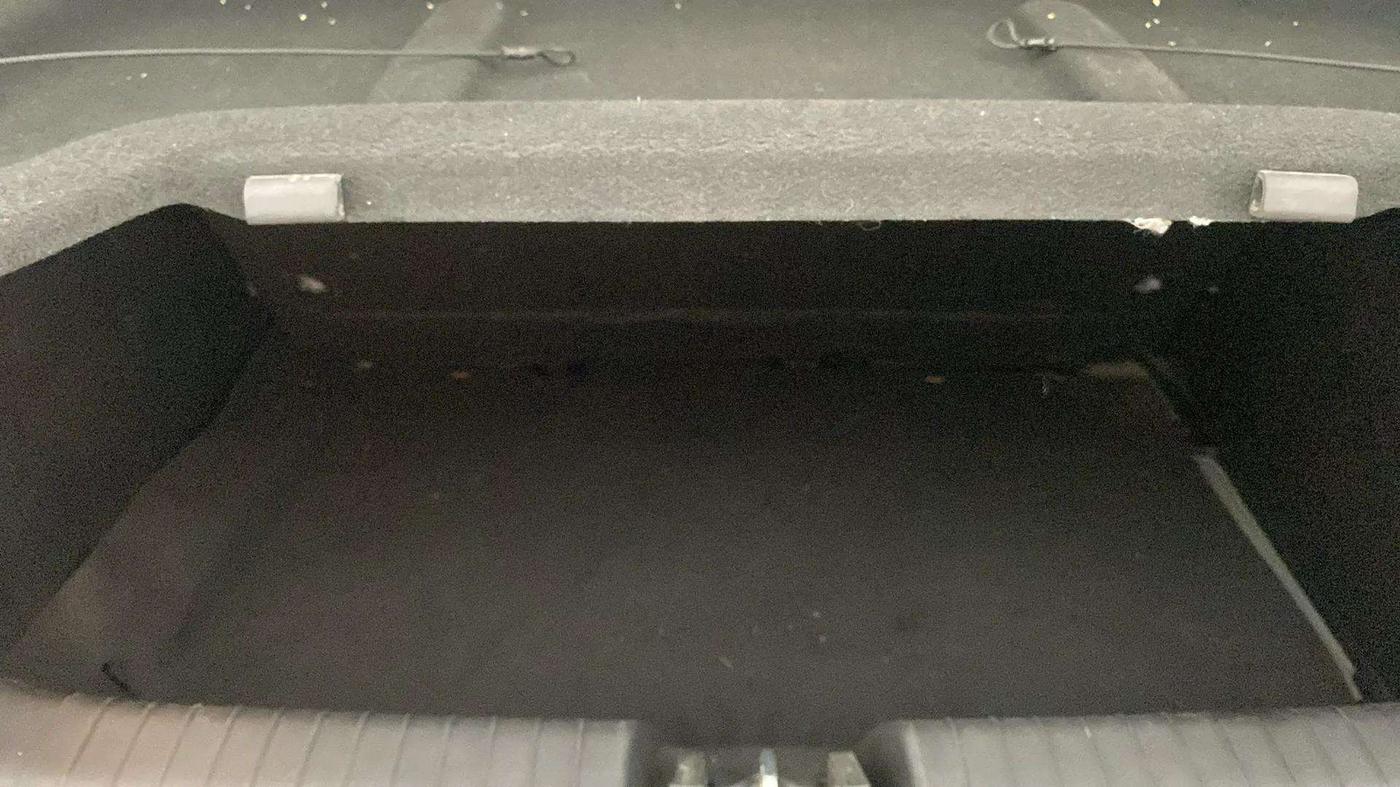 2023 Hyundai EXTER SX(O) CONNECT 1.2 AMT DUAL TONE, Petrol, Automatic, 17,850 km, Boot Inside