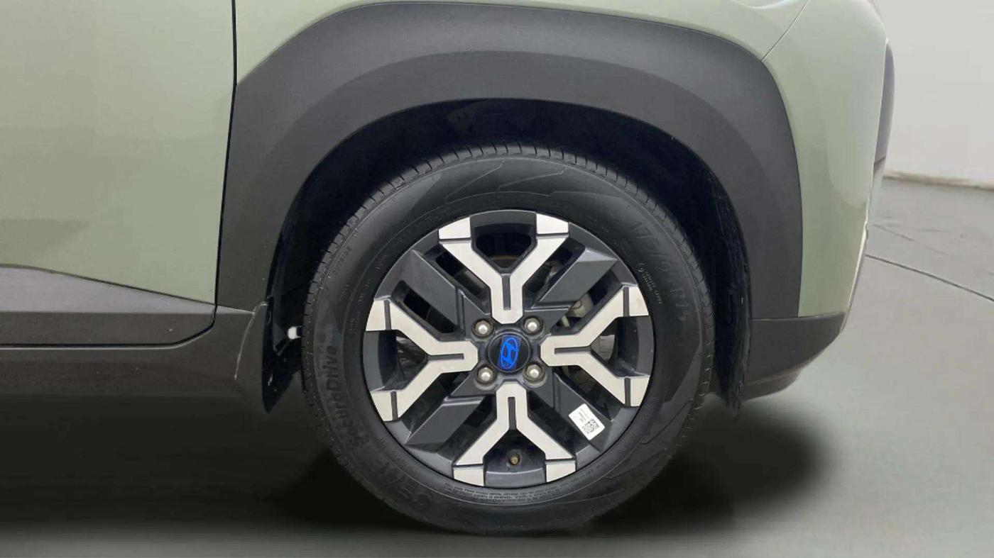 2023 Hyundai EXTER SX(O) CONNECT 1.2 AMT DUAL TONE, Petrol, Automatic, 17,850 km, Right Front Wheel