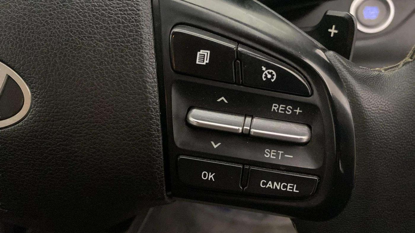 2023 Hyundai EXTER SX(O) CONNECT 1.2 AMT DUAL TONE, Petrol, Automatic, 17,850 km, Adaptive Cruise Control