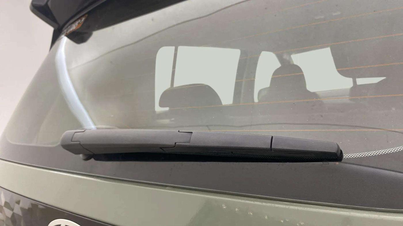 2023 Hyundai EXTER SX(O) CONNECT 1.2 AMT DUAL TONE, Petrol, Automatic, 17,850 km, Rear Wiper