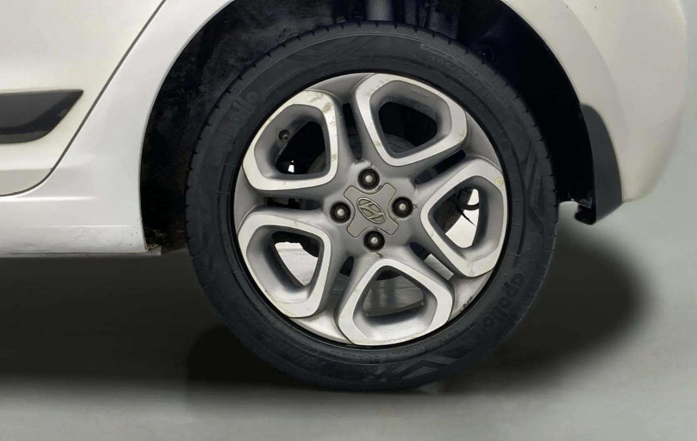2018 Hyundai Elite i20 ASTA 1.4 CRDI (O), Diesel, Manual, 50,988 km, Left Rear Wheel