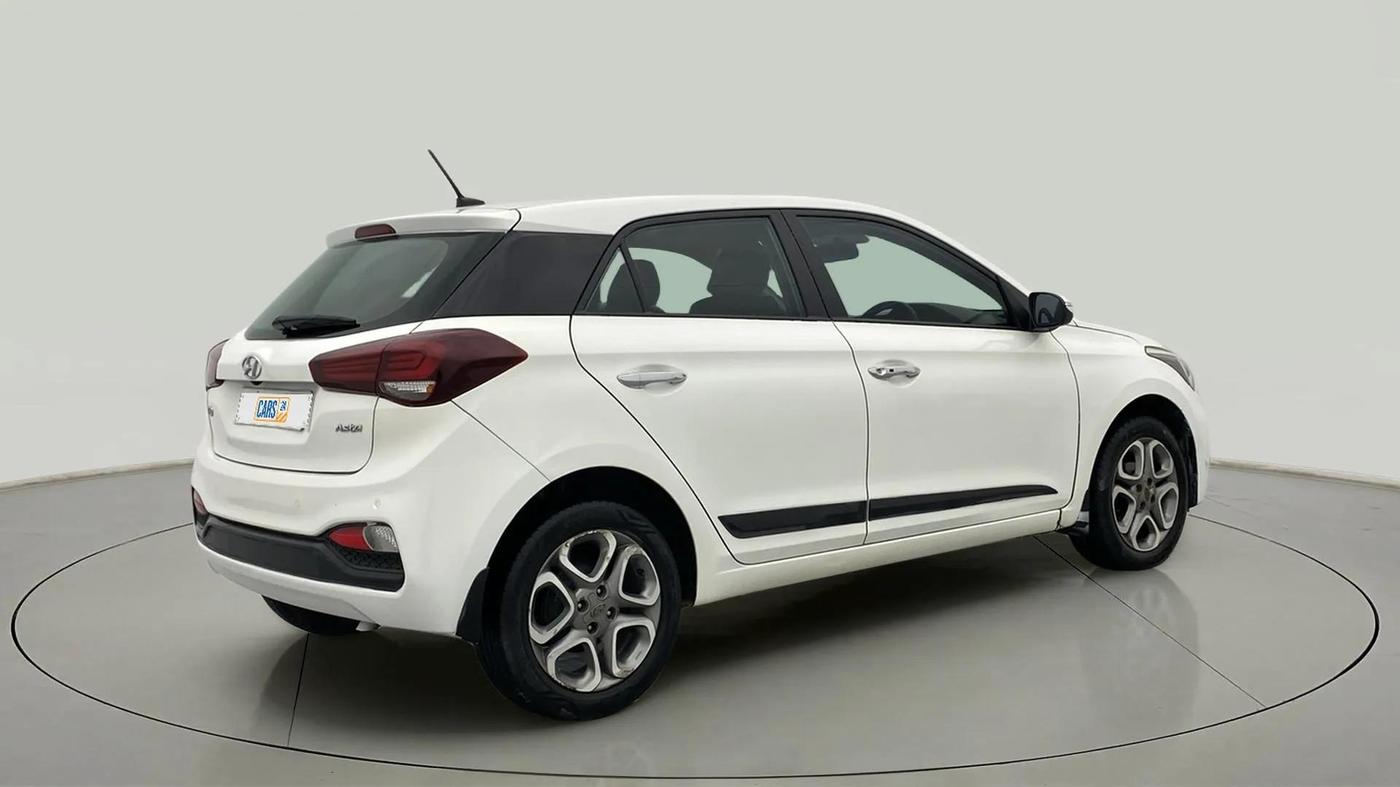 2018 Hyundai Elite i20 ASTA 1.4 CRDI (O), Diesel, Manual, 50,988 km, Right Back Diagonal