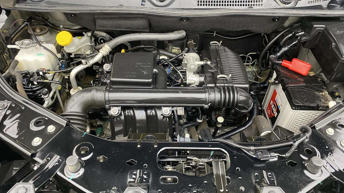 2022 Nissan MAGNITE XV MT, Petrol, Manual, 25,108 km, Engine View