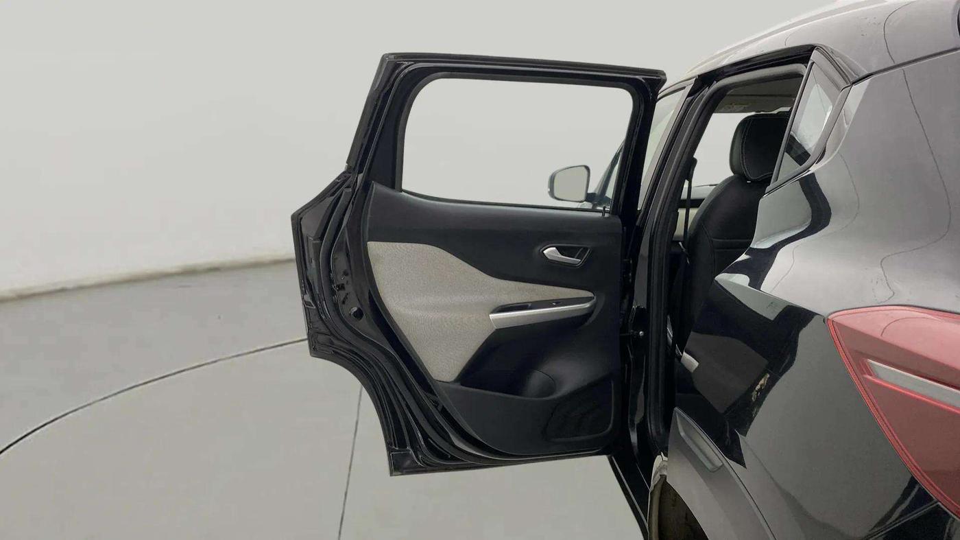 2022 Nissan MAGNITE XV MT, Petrol, Manual, 25,108 km, LHS Rear Door