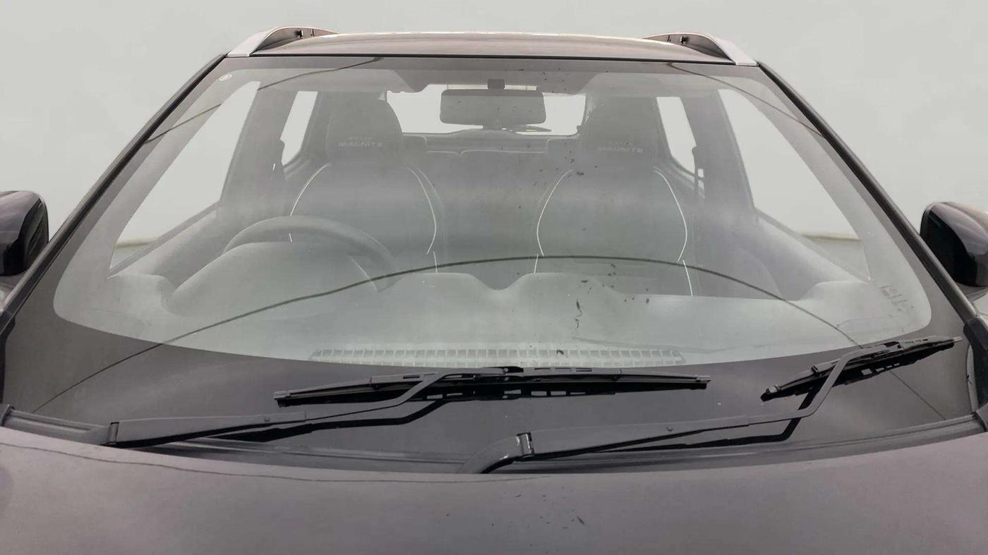 2022 Nissan MAGNITE XV MT, Petrol, Manual, 25,108 km, Front Windshield