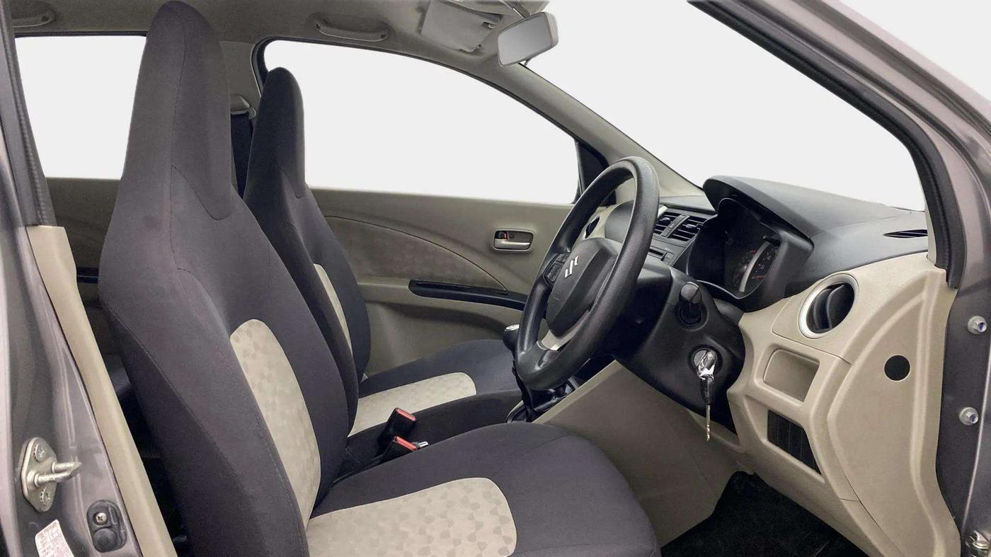 2015 Maruti Celerio ZXI, Petrol, Manual, 79,563 km, Right Side Front Door Cabin