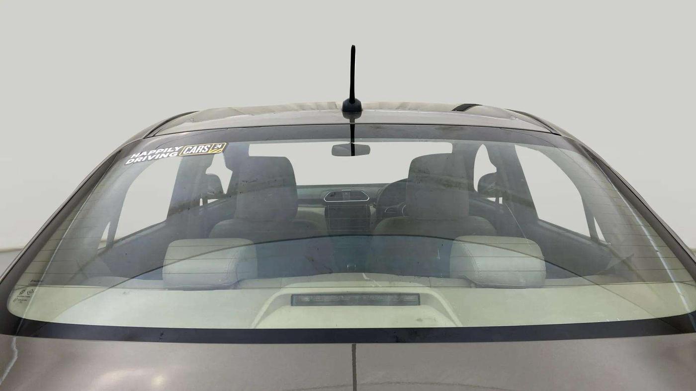 2019 Maruti Dzire ZXI PLUS AMT, Petrol, Automatic, 48,134 km, Rear Windshield