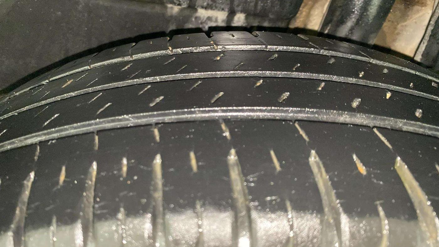 2019 Maruti Dzire ZXI PLUS AMT, Petrol, Automatic, 48,134 km, Left Rear Tyre Tread