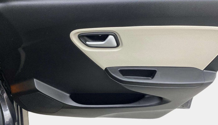 2022 Maruti Alto VXI, Petrol, Manual, 8,257 km, Driver Side Door Panels Control
