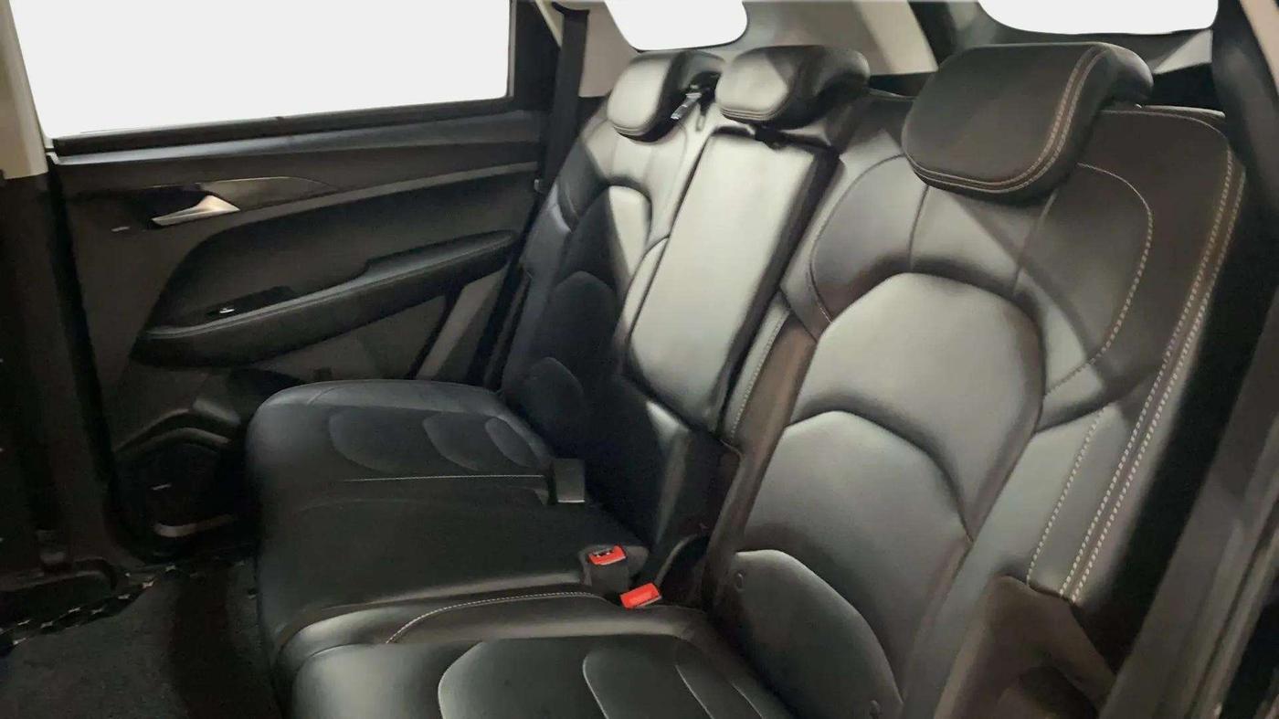 2020 MG HECTOR SHARP 2.0 DIESEL, Diesel, Manual, 33,949 km, Right Side Rear Door Cabin