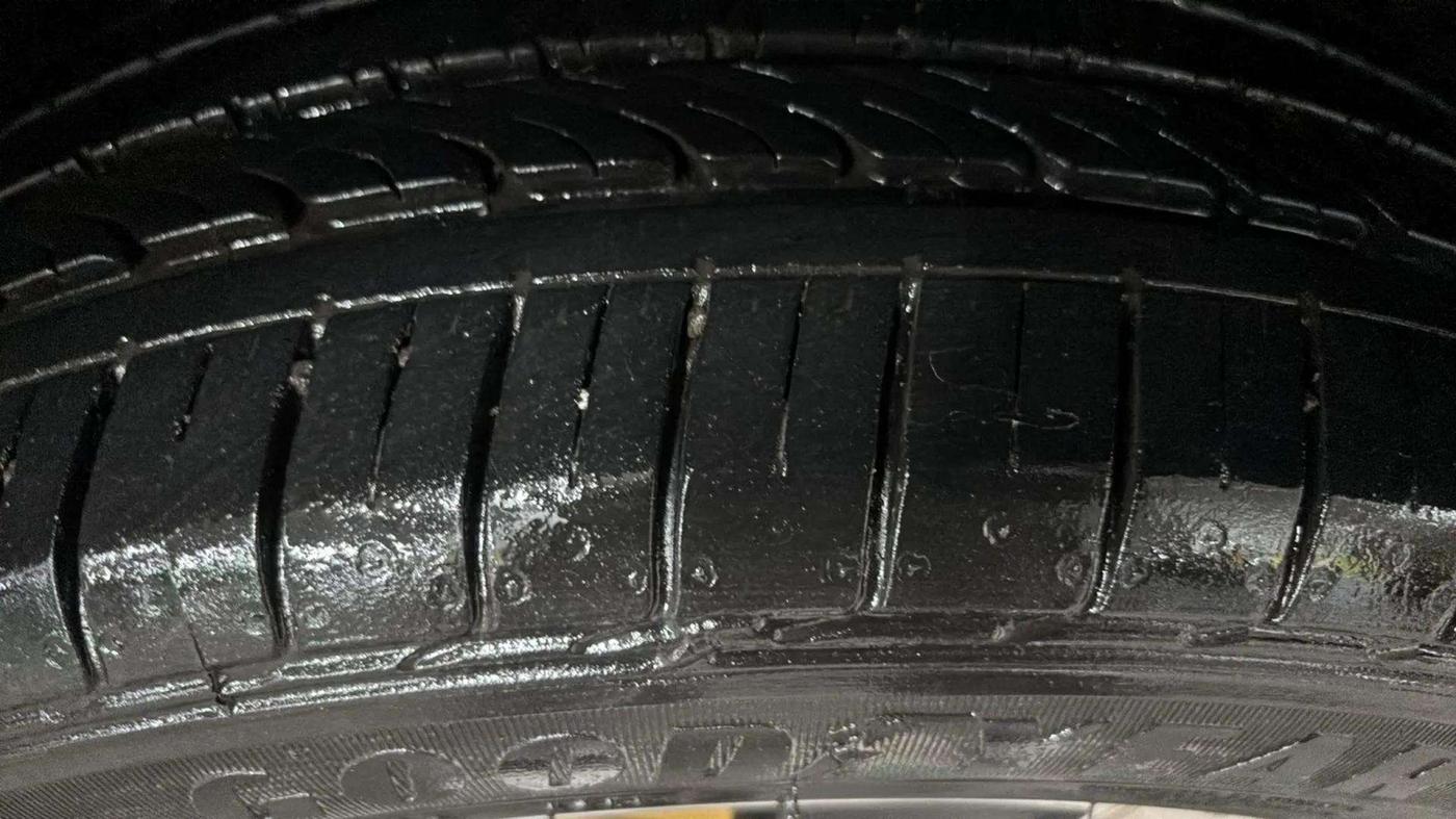2018 Skoda Rapid STYLE 1.6 MPI AT, Petrol, Automatic, 71,766 km, Right Rear Tyre Tread