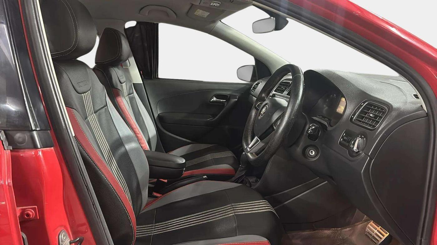2018 Skoda Rapid STYLE 1.6 MPI AT, Petrol, Automatic, 71,766 km, Right Side Front Door Cabin