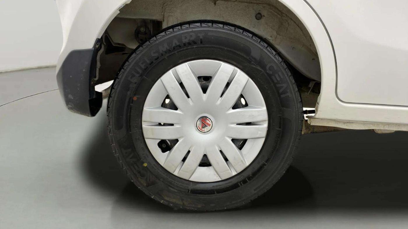 2022 Maruti Alto VXI, Petrol, Manual, 20,398 km, Right Rear Wheel