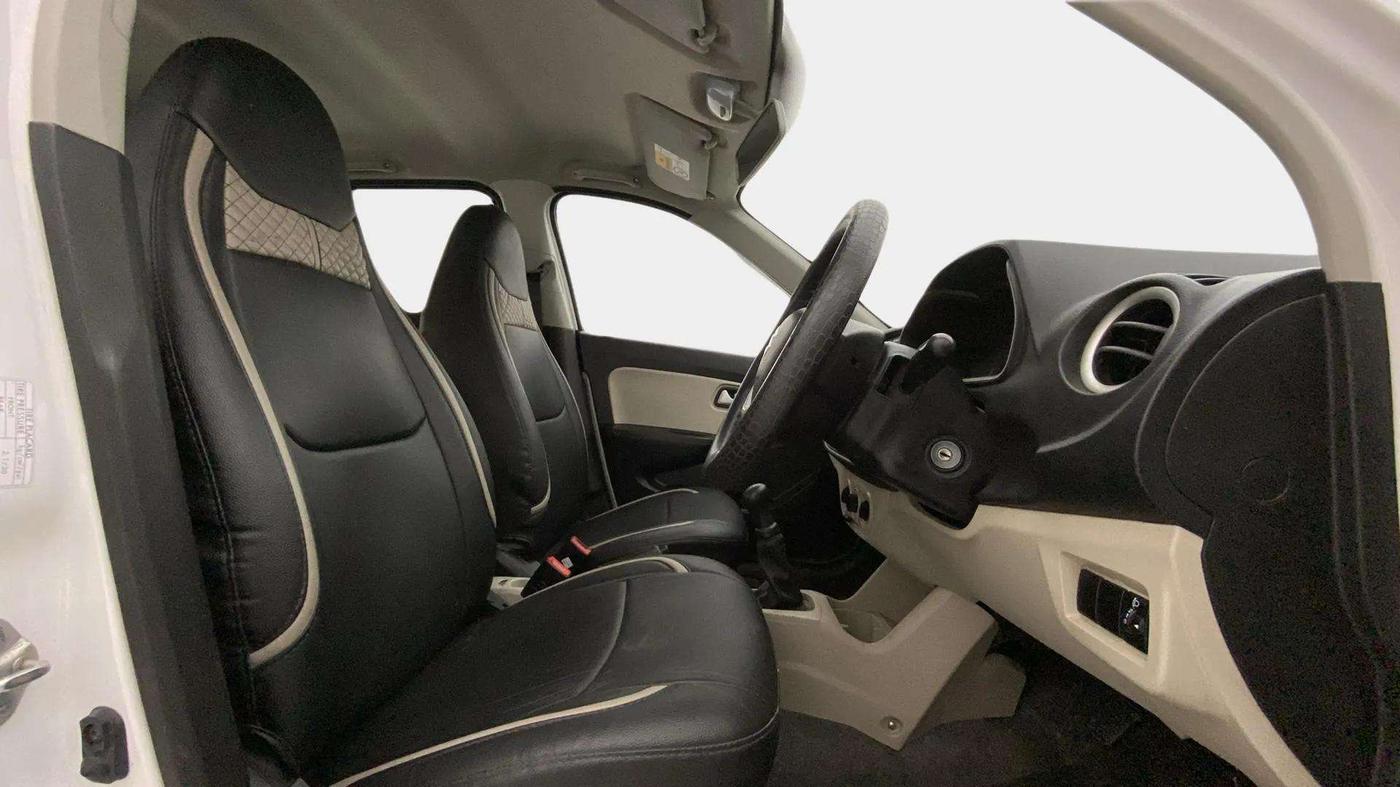2022 Maruti Alto VXI, Petrol, Manual, 20,398 km, Right Side Front Door Cabin