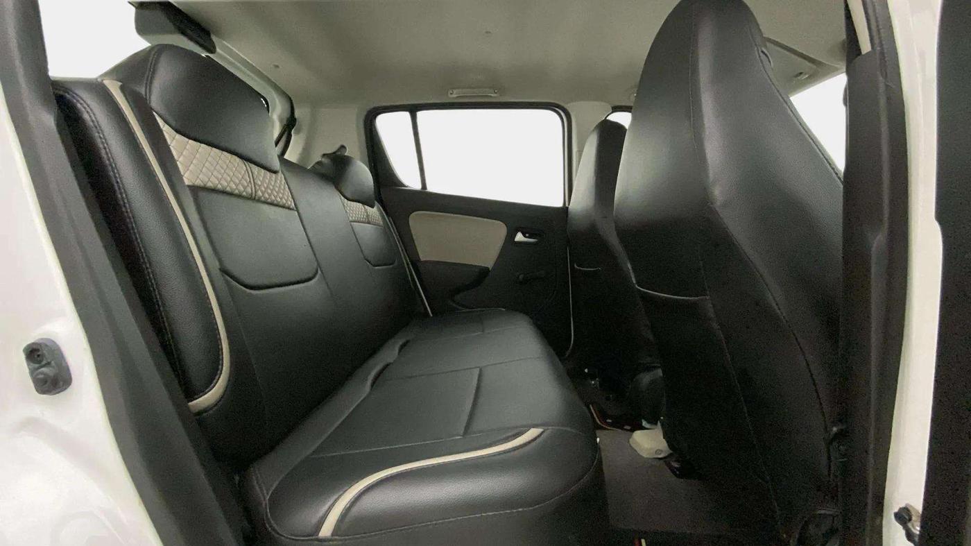2022 Maruti Alto VXI, Petrol, Manual, 20,398 km, Right Side Rear Door Cabin