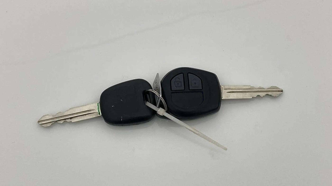 2022 Maruti Alto VXI, Petrol, Manual, 20,398 km, Key Close Up