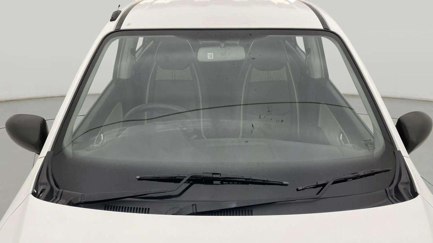2022 Maruti Alto VXI, Petrol, Manual, 20,398 km, Front Windshield