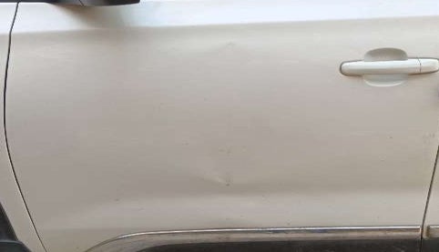 2019 Maruti Vitara Brezza ZDI AMT, Diesel, Automatic, 51,483 km, Front passenger door - Slightly dented