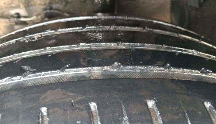 2019 Maruti Vitara Brezza ZDI AMT, Diesel, Automatic, 51,483 km, Left Front Tyre Tread