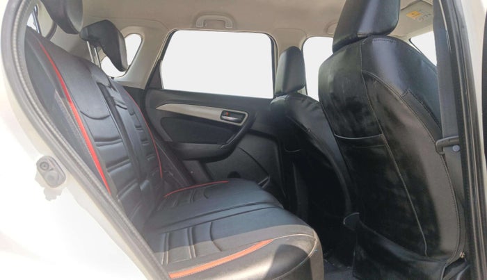 2019 Maruti Vitara Brezza ZDI AMT, Diesel, Automatic, 51,483 km, Right Side Rear Door Cabin