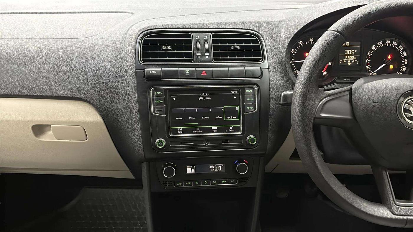 2020 Skoda Rapid ACTIVE 1.0 TSI, Petrol, Manual, 82,242 km, Air Conditioner