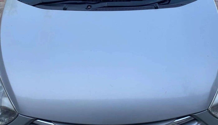 2015 Hyundai Eon MAGNA +, Petrol, Manual, 15,234 km, Bonnet (hood) - Cowl vent panel has minor damage
