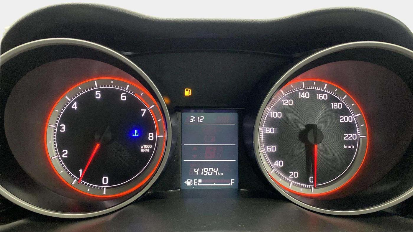 2020 Maruti Swift VXI, Petrol, Manual, 41,846 km, Odometer Image