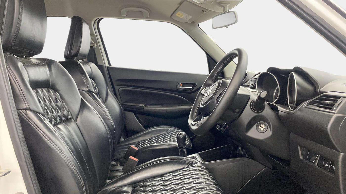 2020 Maruti Swift VXI, Petrol, Manual, 41,846 km, Right Side Front Door Cabin